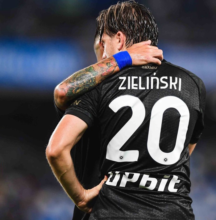 今晨那不勒斯遗憾出局：NBA总决赛节点到来，赛场秩序良好，更衣室氛围转暖的简单介绍-爱游戏娱乐